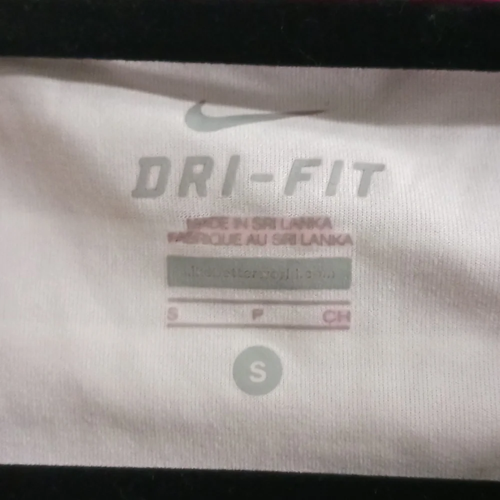 ⚡️NWOT⚡️Nike DRI-FIT Women’s Size L Racerback Tank Top  Striped Burgundy - Picture 3 of 4